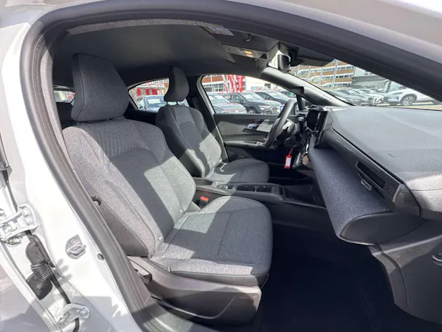 RENAULT Clio 1.2 TCe Evolution NEUES MODELL EDC-Automat