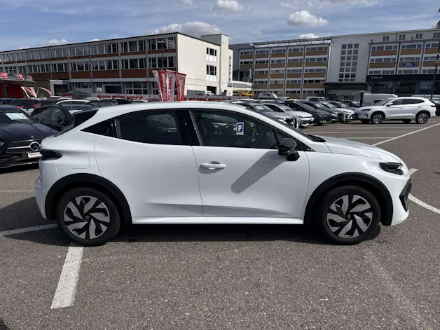 RENAULT Clio 1.2 TCe Evolution NEUES MODELL EDC-Automat