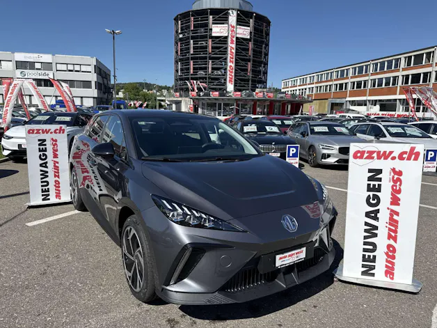MG 4 EV 64kWh Premium Facelift Automat