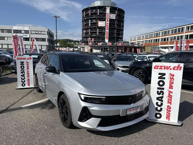 OPEL Astra Sports Tourer 1.2i Turbo GS Automat