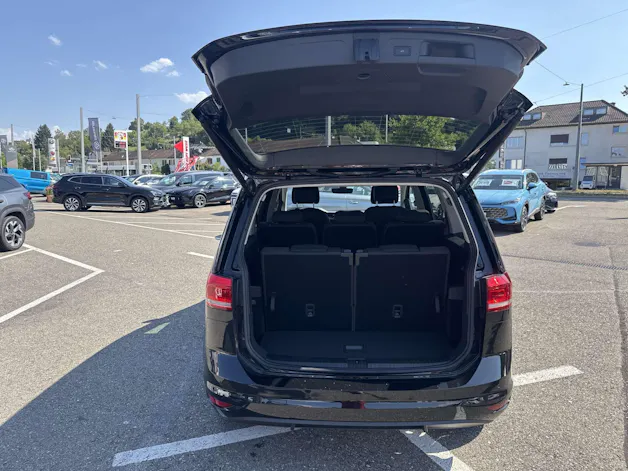 VW Touran 1.5 TSi EVO Comfortline Edition DSG-Automat 7-Plätzer