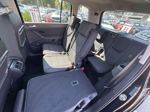VW Touran 1.5 TSi EVO Comfortline Edition DSG-Automat 7-Plätzer