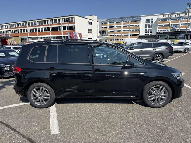 VW Touran 1.5 TSi EVO Comfortline Edition DSG-Automat 7-Plätzer