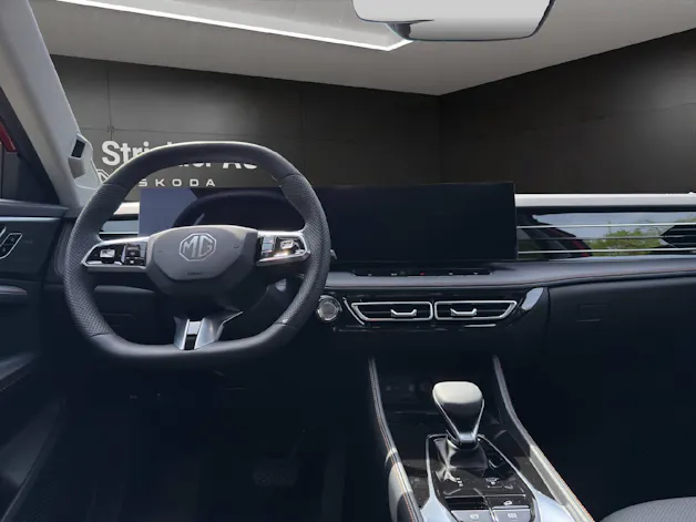 MG HS 1.5 Hybrid Luxury