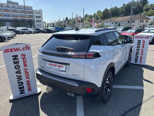 PEUGEOT 2008 1.2 145 MHEV Allure Automat