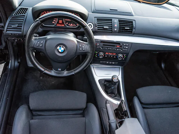 BMW 120d Cabrio M-PACK 6 Gang 177PS