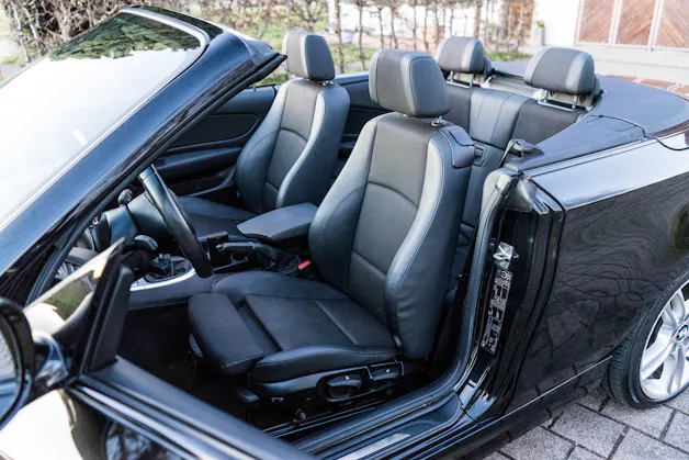 BMW 120d Cabrio M-PACK 6 Gang 177PS