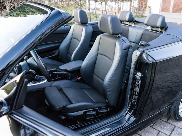 BMW 120d Cabrio M-PACK 6 Gang 177PS