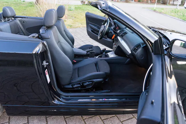 BMW 120d Cabrio M-PACK 6 Gang 177PS