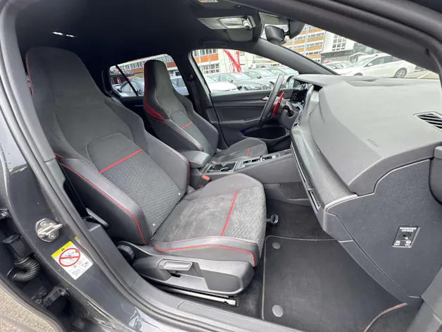 VW Golf 2.0 TSi GTi Clubsport 301PS DSG-Automat