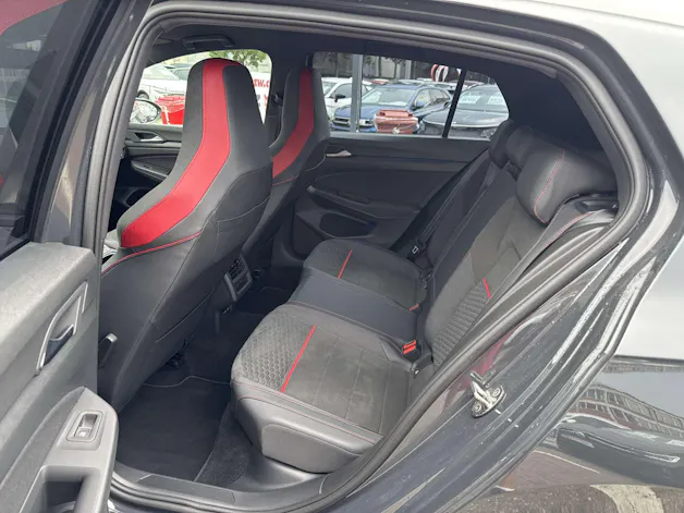 VW Golf 2.0 TSi GTi Clubsport 301PS DSG-Automat