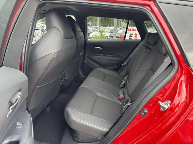 Toyota Corolla Touring Sports 2.0 HSD GR Sport e-CVT Automat
