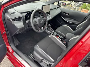 Toyota Corolla Touring Sports 2.0 HSD GR Sport e-CVT Automat