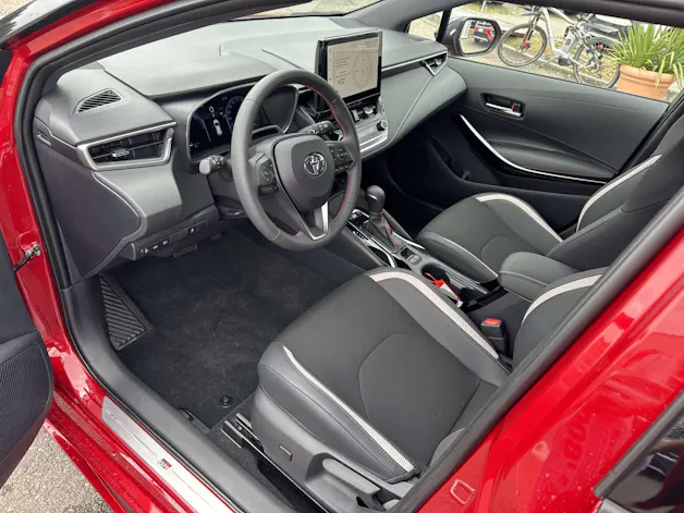 Toyota Corolla Touring Sports 2.0 HSD GR Sport e-CVT Automat