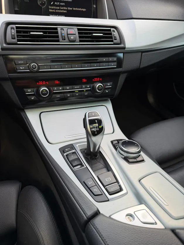 BMW 530d Touring xDrive Steptronic * M Sport Paket * Facelift*