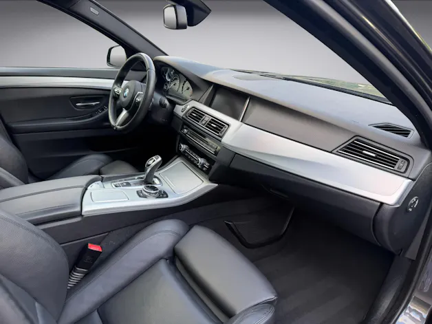 BMW 530d Touring xDrive Steptronic * M Sport Paket * Facelift*