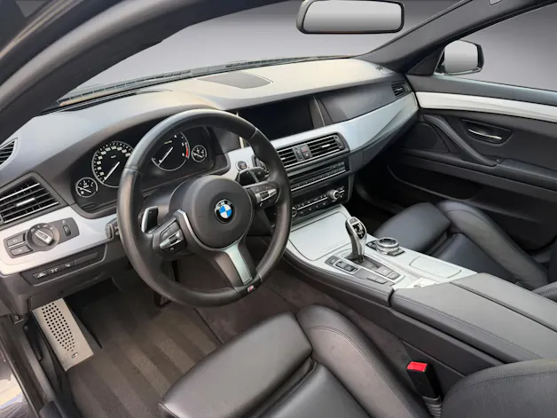BMW 530d Touring xDrive Steptronic * M Sport Paket * Facelift*