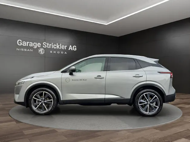 NISSAN Qashqai 1.3 DIG-T Tekna