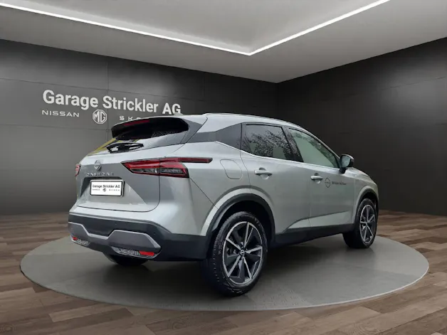 NISSAN Qashqai 1.3 DIG-T Tekna