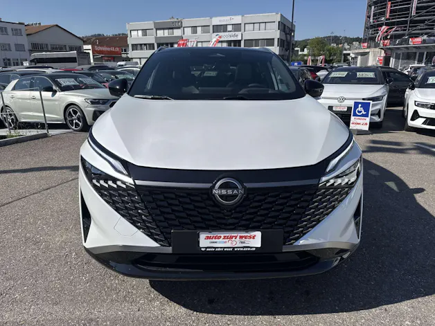 NISSAN Qashqai 1.3 DIG-T MHEV Tekna+ 4x4 Xtronic-Automat