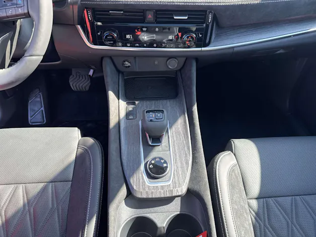 NISSAN Qashqai 1.3 DIG-T MHEV Tekna+ 4x4 Xtronic-Automat