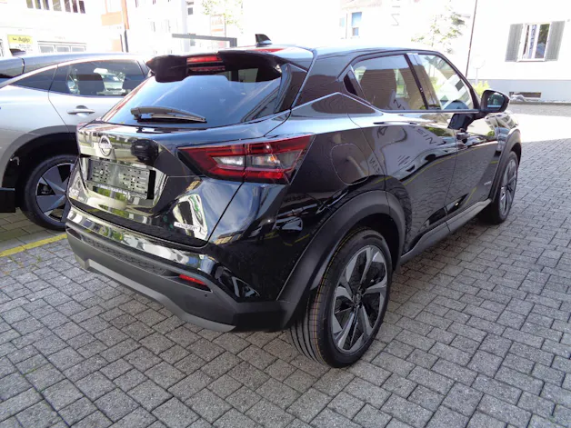 NISSAN Juke 1.6 Hybrid Tekna