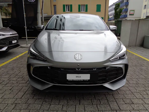 MG 3 1.5 Hybrid Luxury
