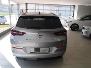 OPEL Grandland 1.6 Hybrid4 GSe Automatik