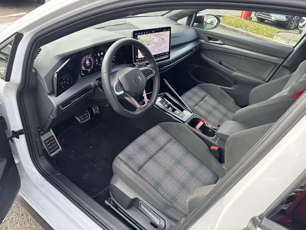 VW Golf 2.0 TSi GTi 266PS DSG-Automat