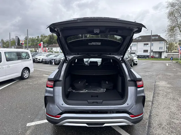 BYD Seal U DM-i PHEV Design AWD 324PS Automat