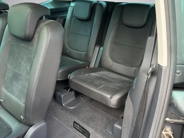 VW Sharan 2.0 TDI BMT Highline DSG * Facelift * 184PS * AHK * Panorama *
