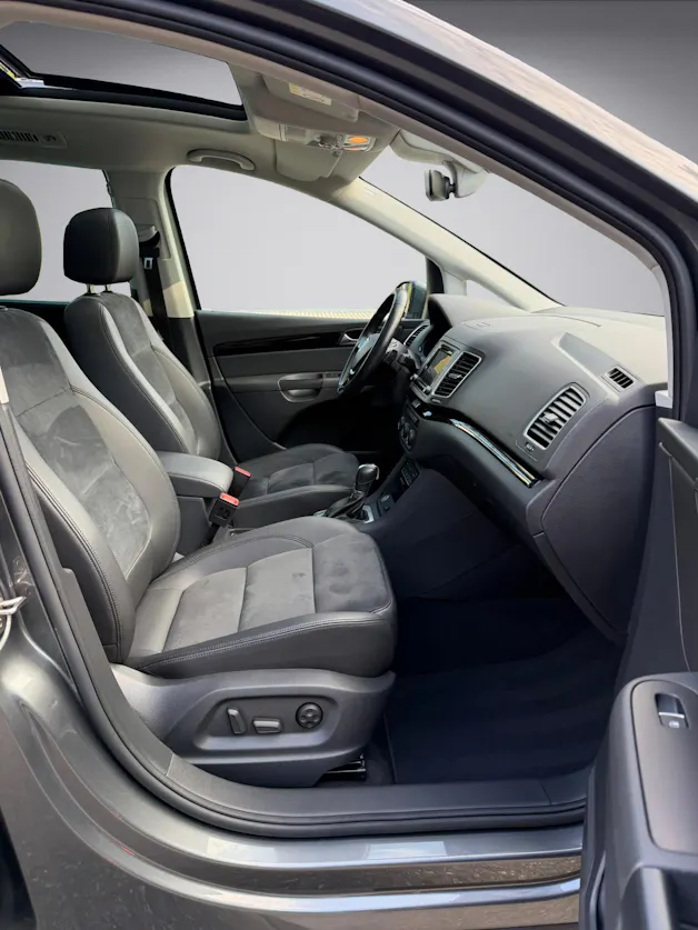 VW Sharan 2.0 TDI BMT Highline DSG * Facelift * 184PS * AHK * Panorama *