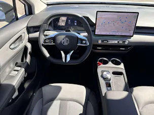 MG 4 EV 64kWh Premium Facelift Automat
