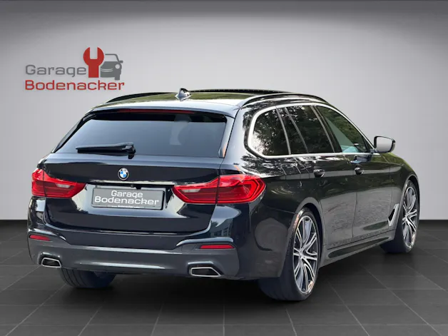 BMW 540i xDrive Touring Steptronic * M Sport Paket * Individual *