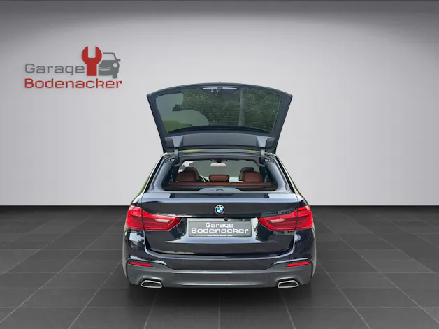 BMW 540i xDrive Touring Steptronic * M Sport Paket * Individual *