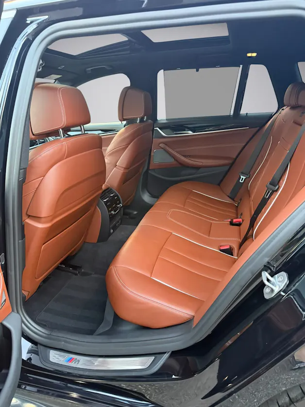 BMW 540i xDrive Touring Steptronic * M Sport Paket * Individual *