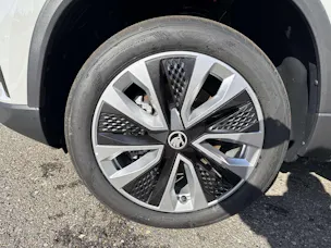 SKODA Karoq 1.5 TSi Selection DSG-Automat