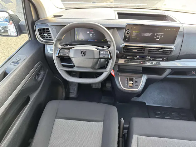 PEUGEOT Traveller 2.0 BlueHDi 9-Plätzer Business Long EAT-Automat