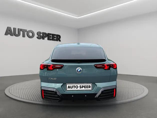 BMW iX2 xDrive30 M Sport | Elektro | Panorama | Driving Assist Pro | CH Schweizer Fahrzeug - Werksgarantie und Gratisservice