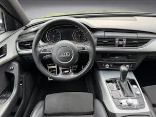 AUDI A6 Avant 2.0 TFSI quattro S-tronic * S Line * Facelift *