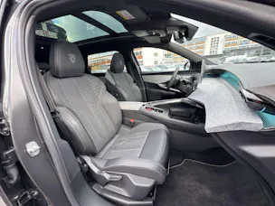 PEUGEOT 5008 145 Hybrid GT 7-Plätzer e-DCS-Automat