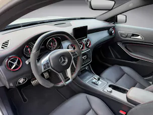 MERCEDES-BENZ GLA 45 AMG 4Matic 7G-DCT