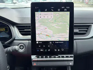 RENAULT Captur 1.8 E-Tech 160 Techno DHT-Automat