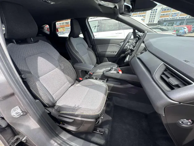RENAULT Captur 1.8 E-Tech 160 Techno DHT-Automat