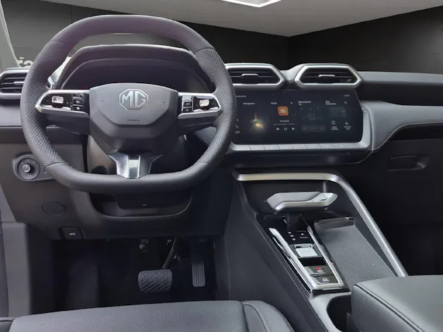 MG ZS 1.5 Hybrid+ Luxury Sunroof
