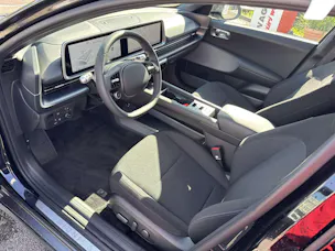 HYUNDAI Ioniq 6 77kWh Plus Line 325PS 4WD Automat