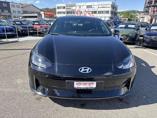 HYUNDAI Ioniq 6 77kWh Plus Line 325PS 4WD Automat