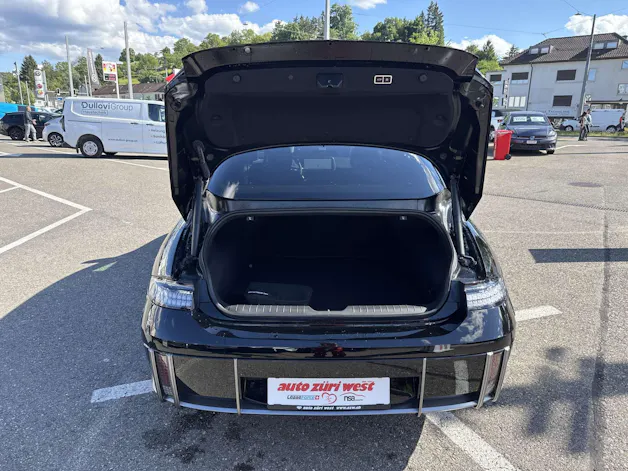 HYUNDAI Ioniq 6 77kWh Plus Line 325PS 4WD Automat
