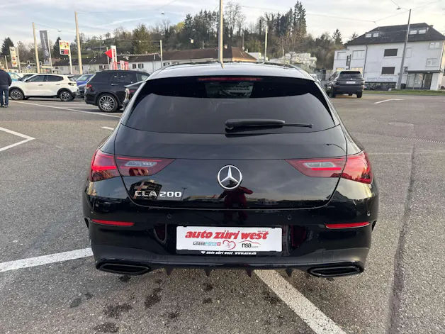 MERCEDES-BENZ CLA Shooting Brake 200 AMG Line Advanced Plus DCT-Automat