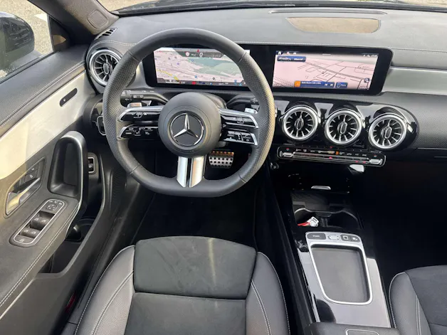 MERCEDES-BENZ CLA Shooting Brake 200 AMG Line Advanced Plus DCT-Automat
